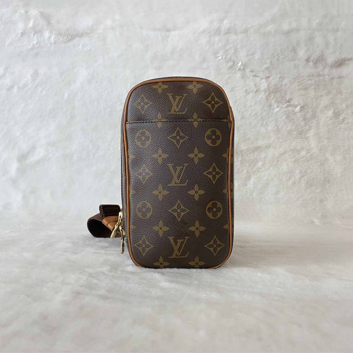 Louis Vuitton Monogram Pochette Gange