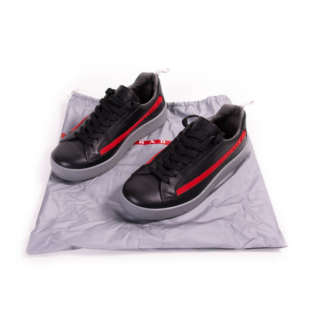 Prada Leather Low Top Sneakers Shoes Prada - Shop authentic new pre-owned designer brands online at Re-Vogue