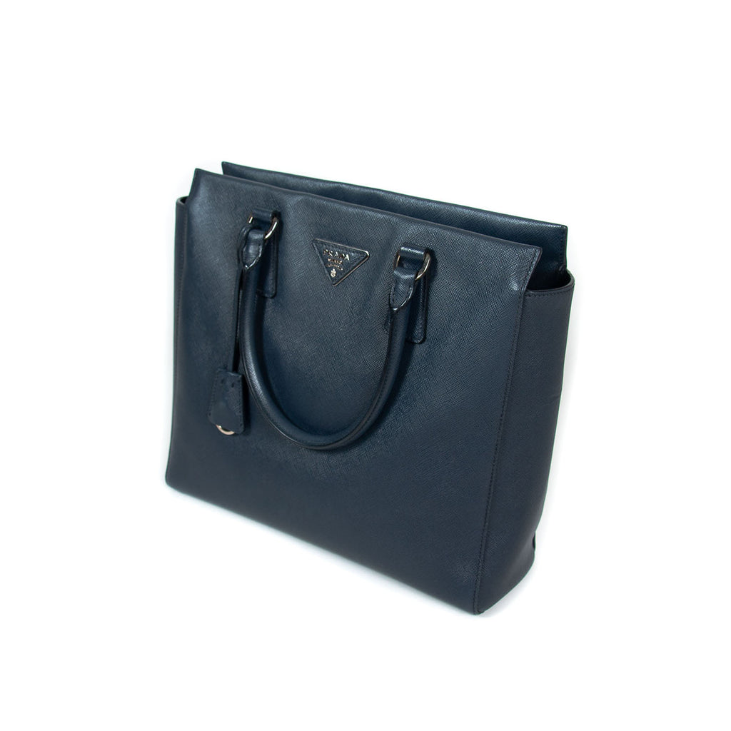 Prada Galleria Saffiano Tote Bag Bags Prada - Shop authentic new pre-owned designer brands online at Re-Vogue