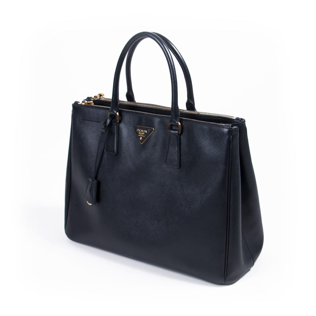 Prada Large Saffiano Lux Double Zip Tote Bag Bags Prada - Shop authentic new pre-owned designer brands online at Re-Vogue