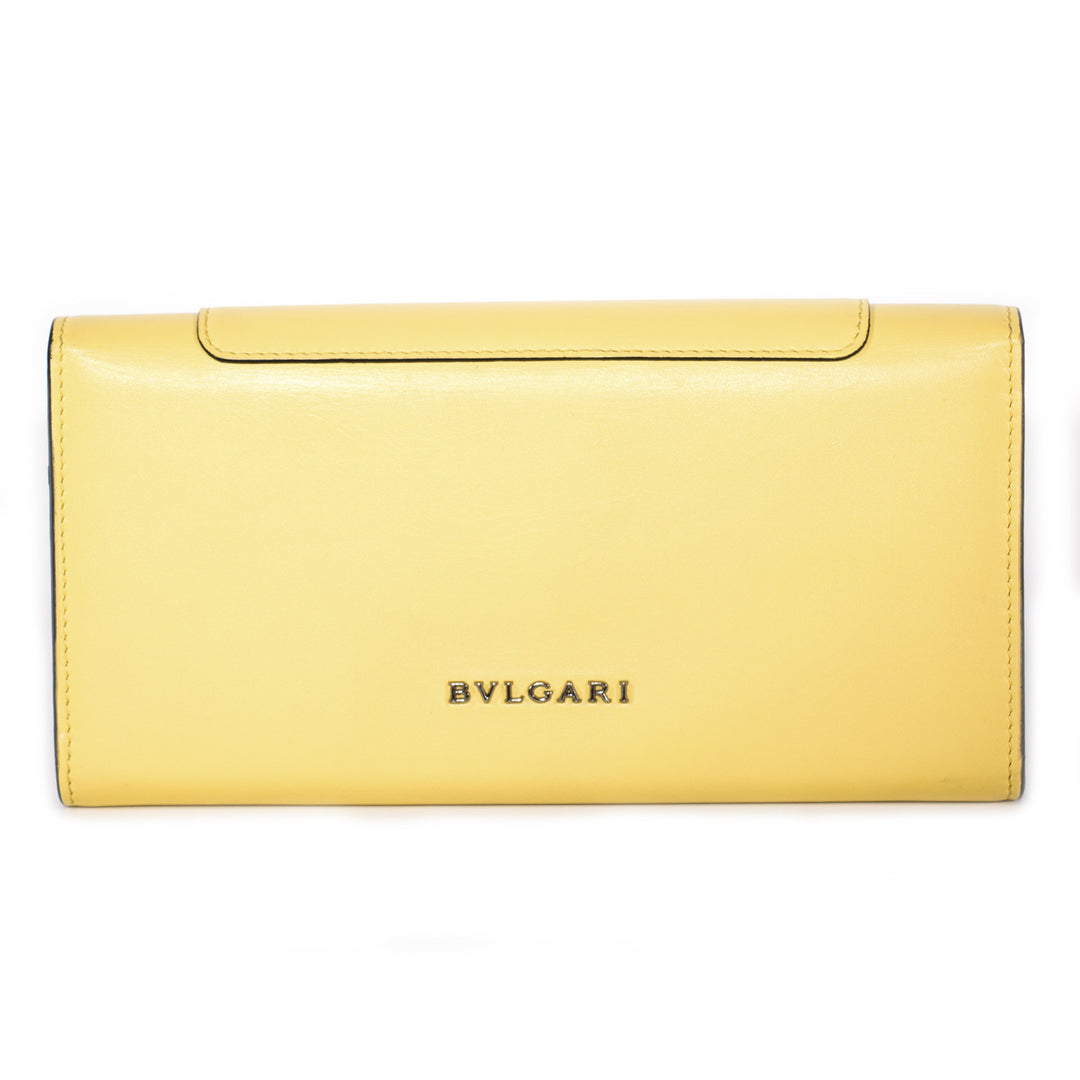 Bvlgari Serpenti Forever Wallet Accessories Bvlgari - Shop authentic new pre-owned designer brands online at Re-Vogue