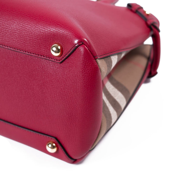 Burberry Medium Banner Tote Bag Bags Burberry - Shop authentic new pre-owned designer brands online at Re-Vogue