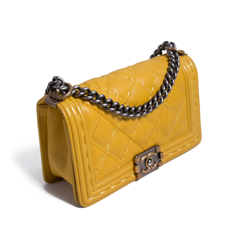 Chanel Medium Boy Bag Bags Chanel - Shop authentic new pre-owned designer brands online at Re-Vogue