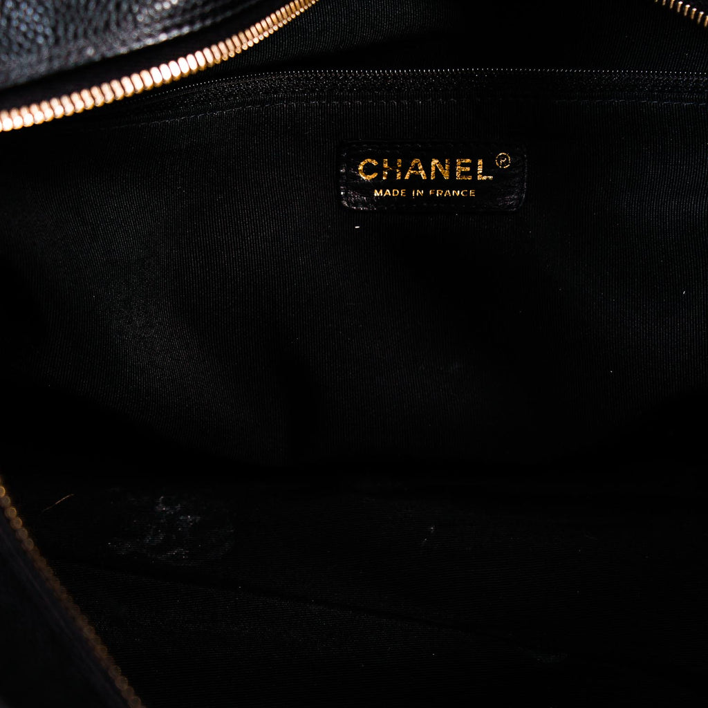 Chanel Caviar Timeless Shopping Tote Bags Chanel - Shop authentic new pre-owned designer brands online at Re-Vogue
