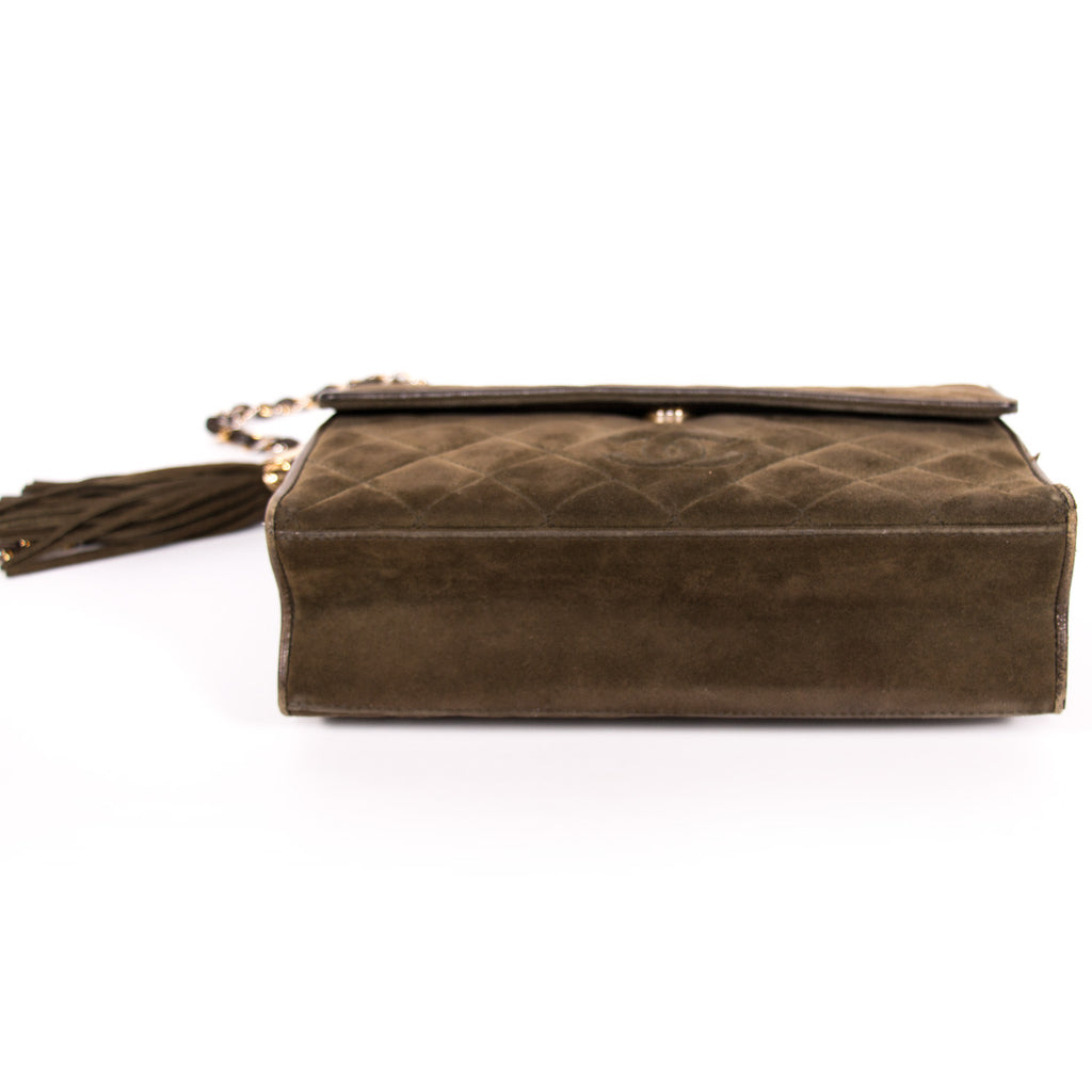 Chanel Quilted Suede Flap Bag Bags Chanel - Shop authentic new pre-owned designer brands online at Re-Vogue