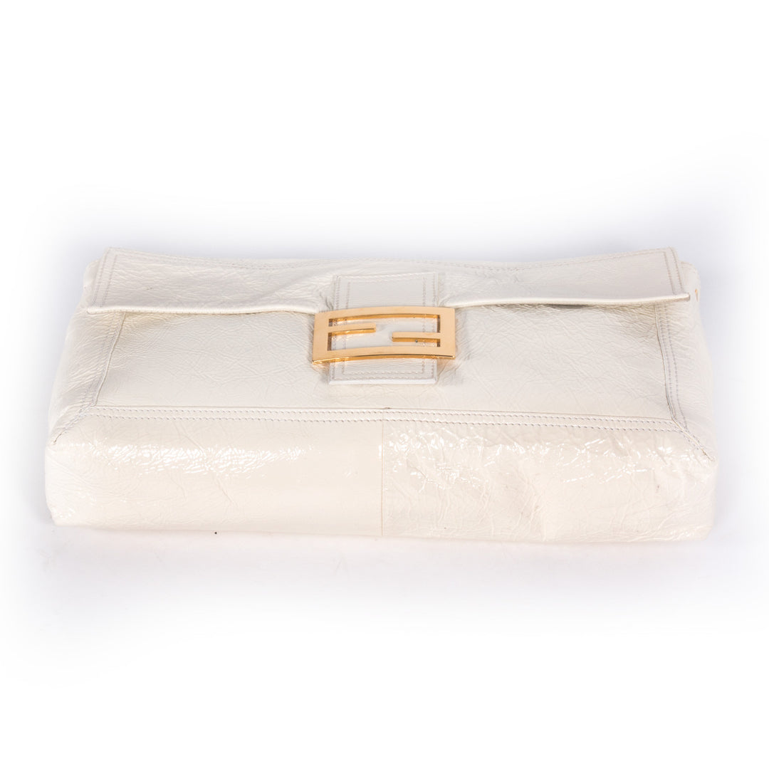 Fendi White Baguette - revogue