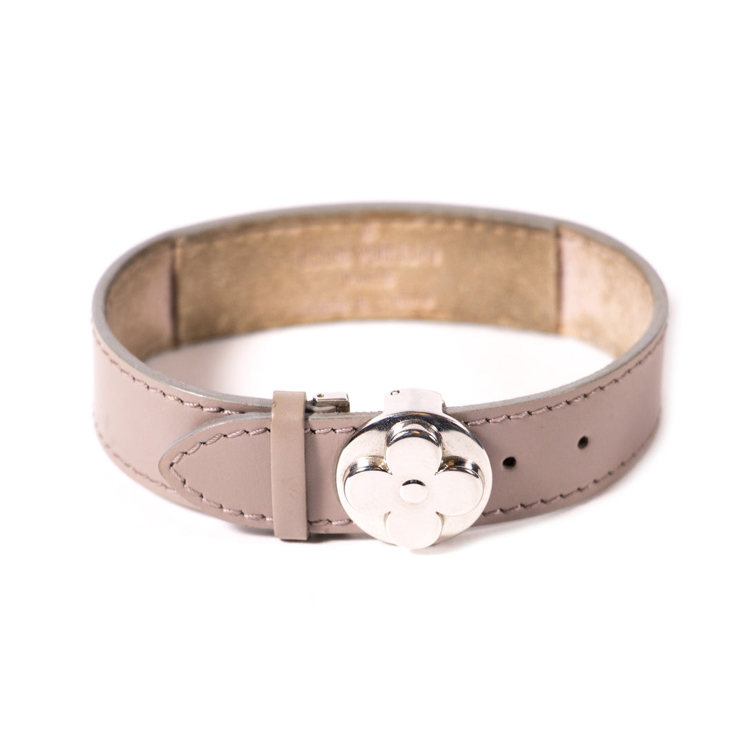 Louis Vuitton Wish Bracelet Accessories Louis Vuitton - Shop authentic new pre-owned designer brands online at Re-Vogue