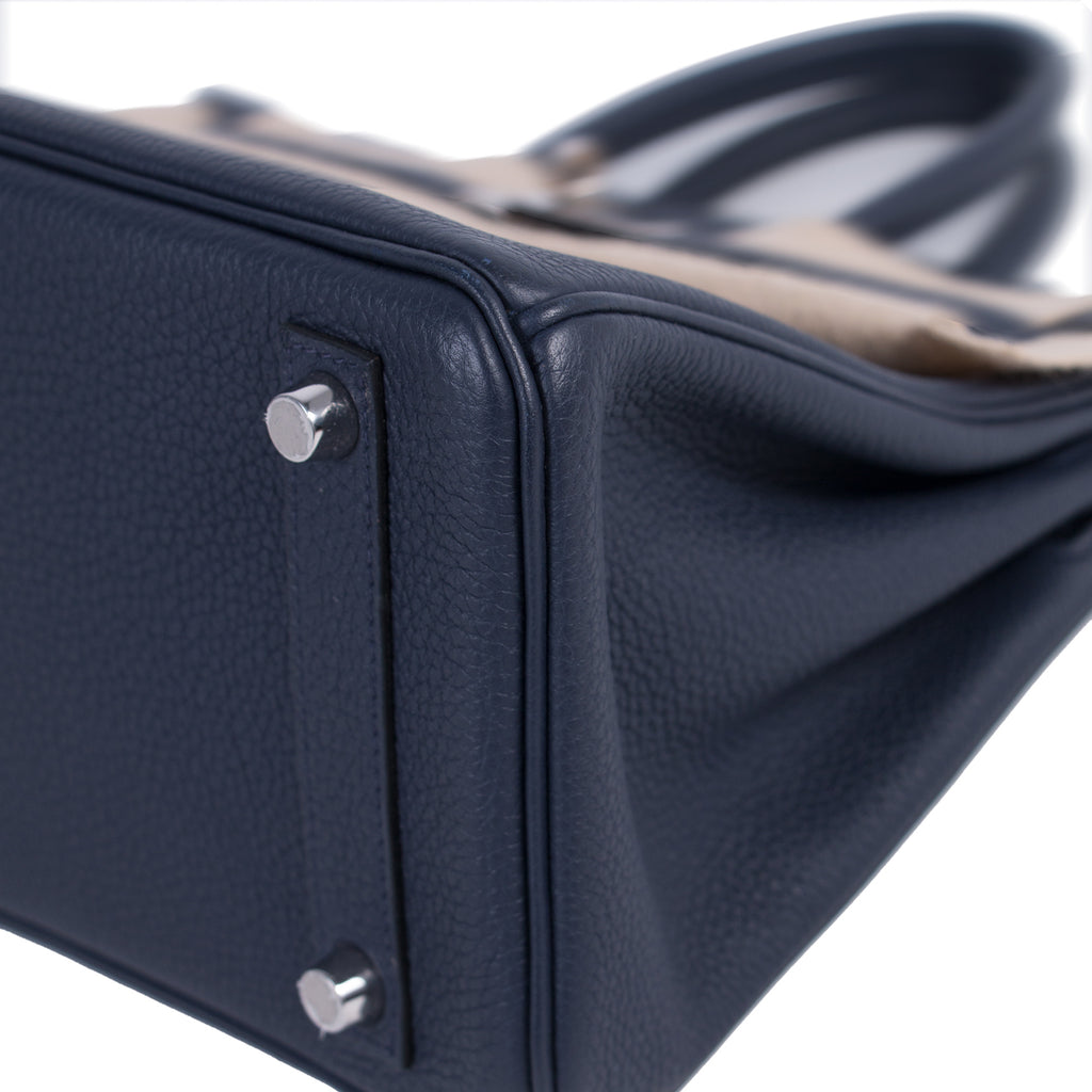 Hermès Birkin 25 Navy Togo Bags Hermès - Shop authentic new pre-owned designer brands online at Re-Vogue