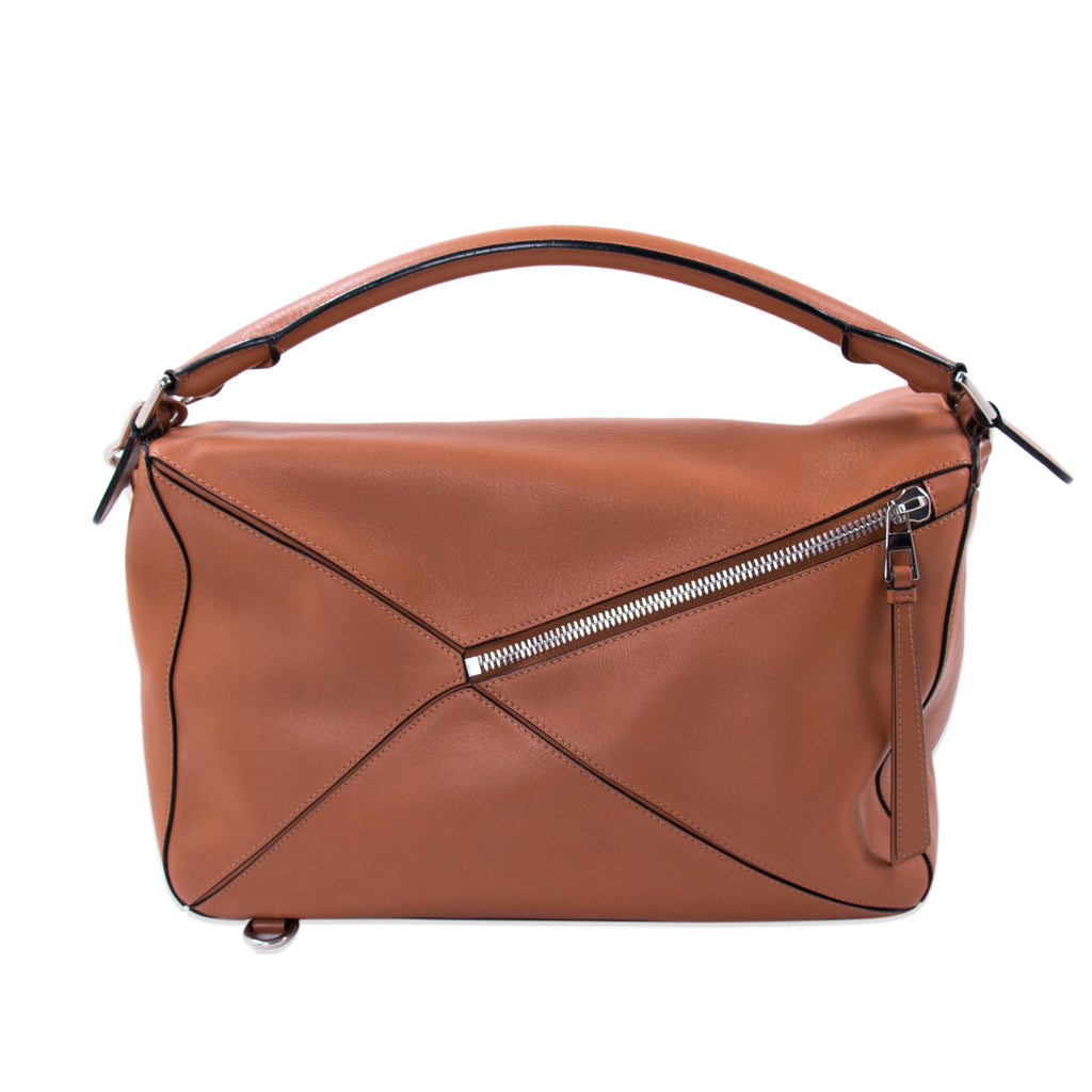Loewe Large Puzzle Shoulder Bag Bags Loewe - Shop authentic new pre-owned designer brands online at Re-Vogue