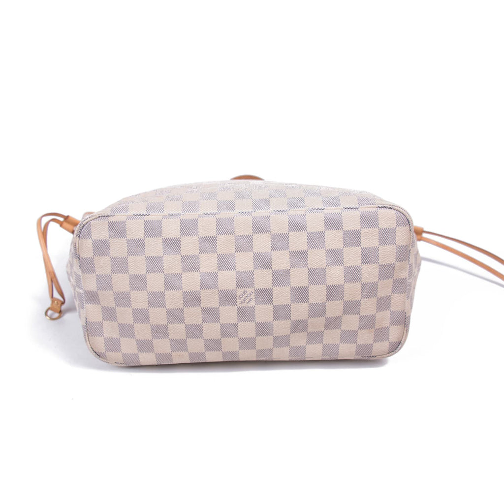 Louis Vuitton Damier Azur Neverfull MM Bags Louis Vuitton - Shop authentic new pre-owned designer brands online at Re-Vogue