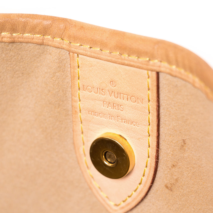 Louis Vuitton Damier Azur Galleria PM Bags Louis Vuitton - Shop authentic new pre-owned designer brands online at Re-Vogue