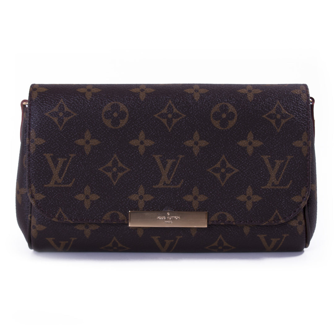 Louis Vuitton Monogram Pochette Favorite PM Bags Louis Vuitton - Shop authentic new pre-owned designer brands online at Re-Vogue