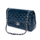 Chanel Jumbo Classic Flap Bag - revogue