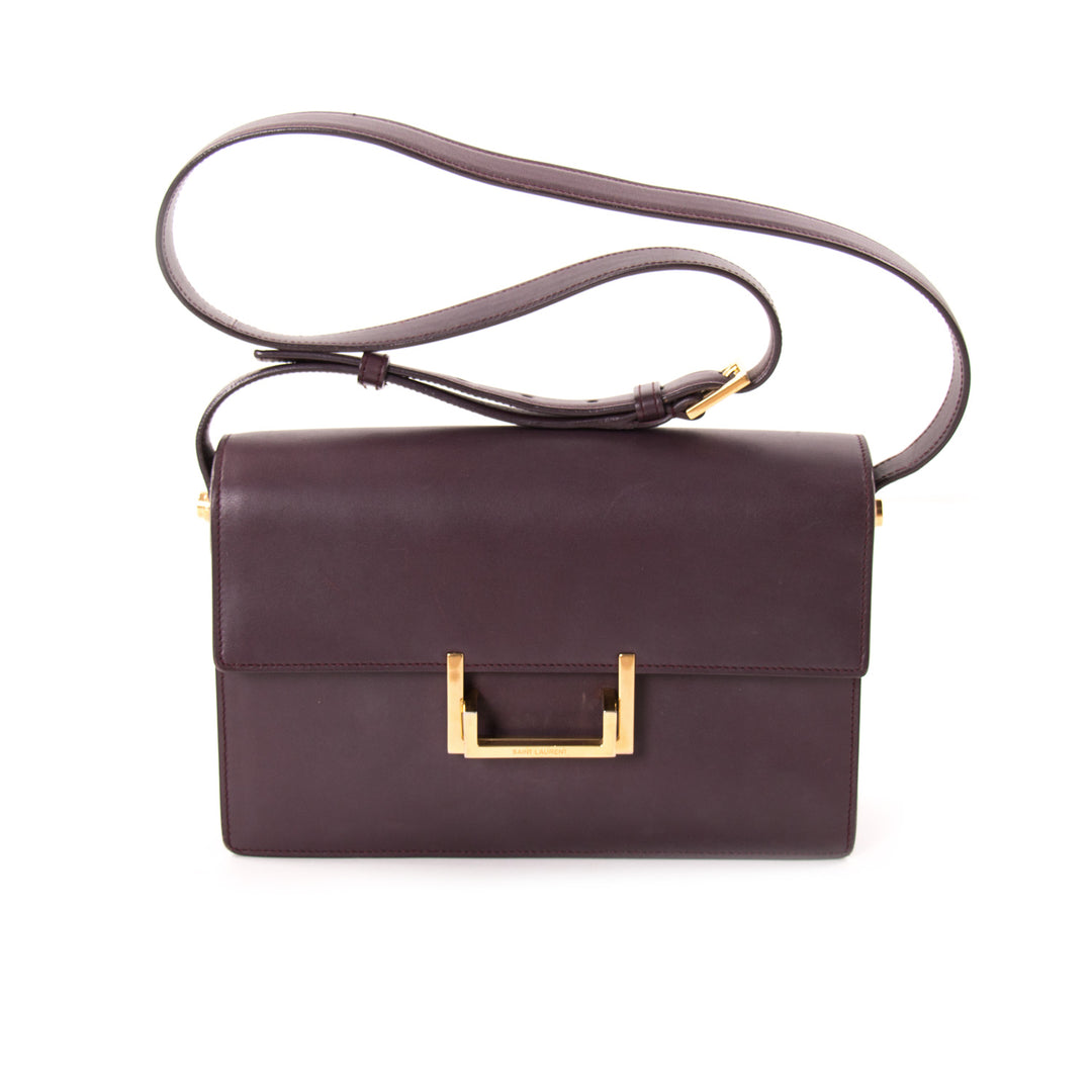 Yves Saint Laurent Lulu Medium Shoulder Bag Bags Yves Saint Laurent - Shop authentic new pre-owned designer brands online at Re-Vogue